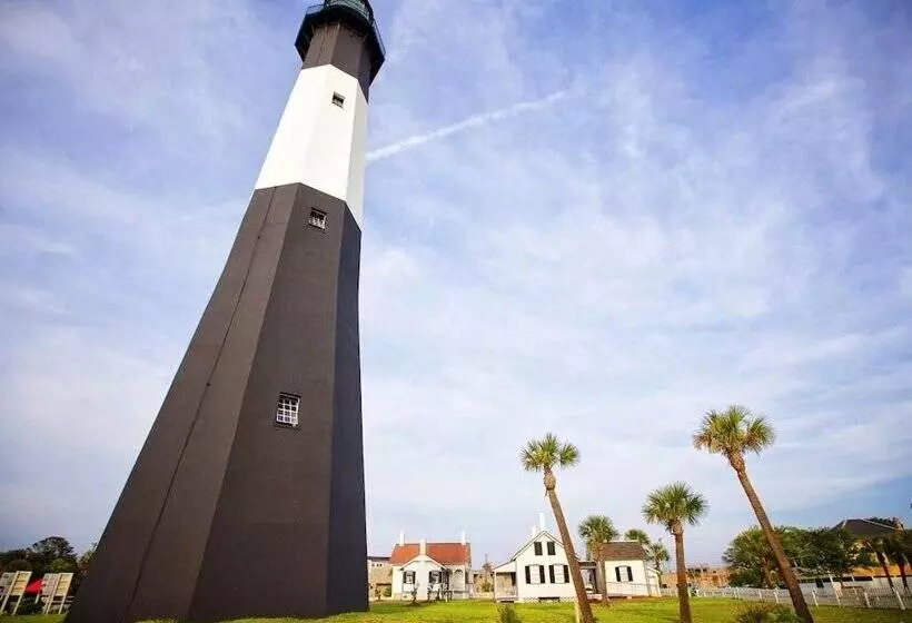 Tybee Lights 114c