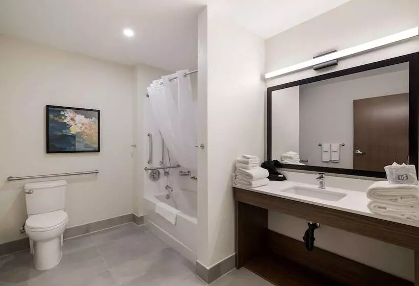 ホテル Everhome Suites Corona