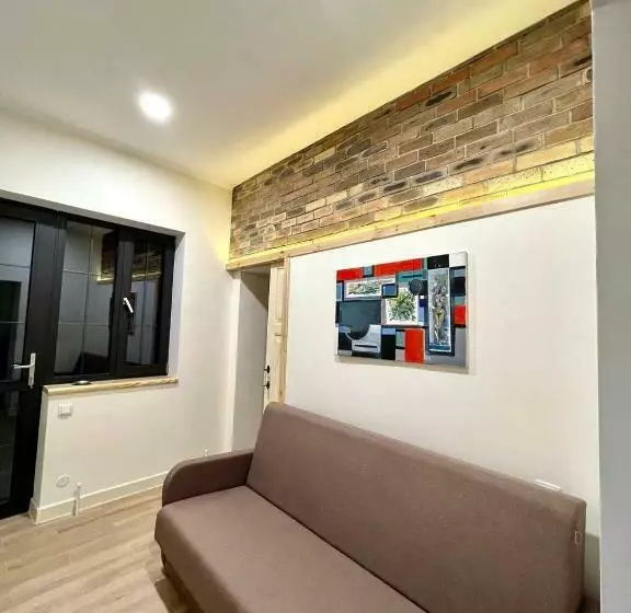 پانسیون Communa Guesthouse