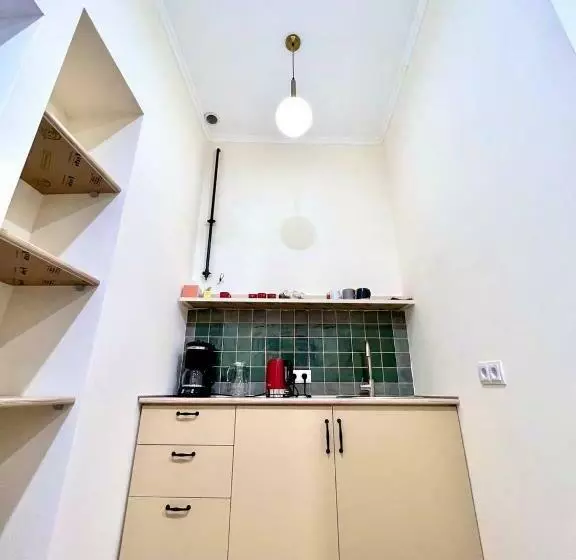 پانسیون Communa Guesthouse