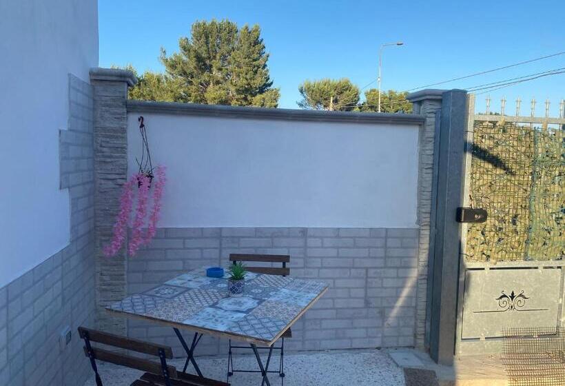 بنسيون La Dependance Al Piccolo Borgo