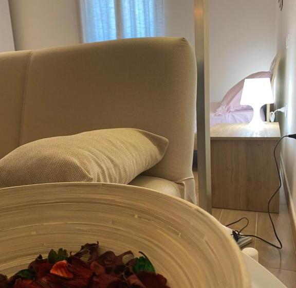 بنسيون La Dependance Al Piccolo Borgo