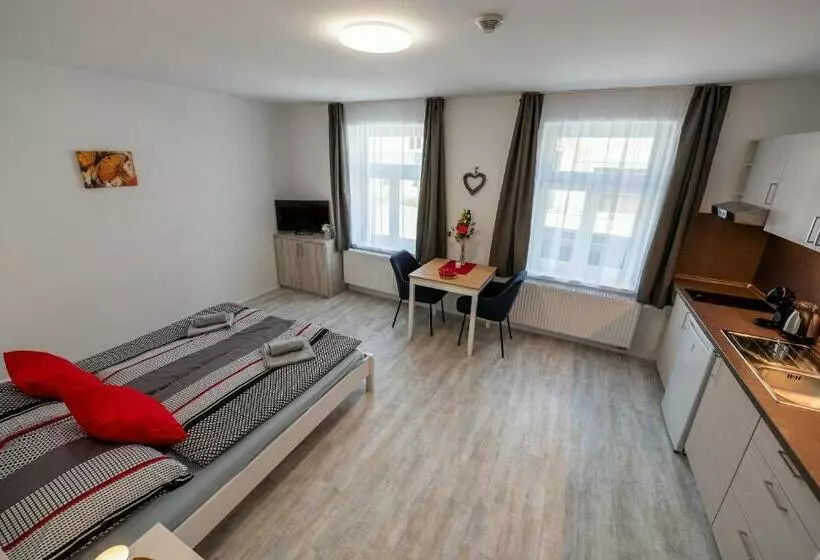 Majatalo Penzion Kamenný Dvůr