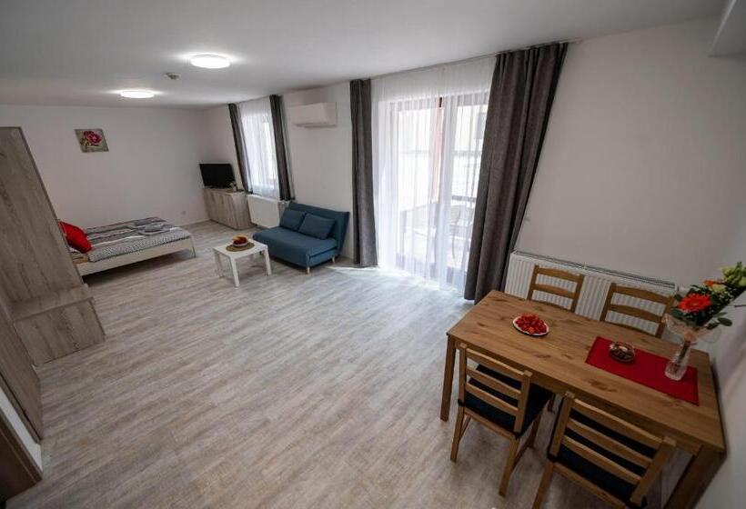 פנסיון Penzion Kamenný Dvůr