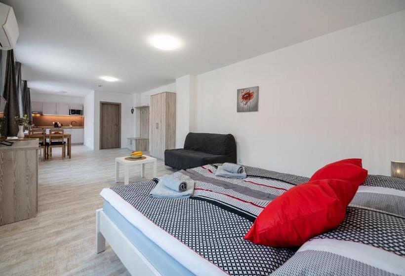 פנסיון Penzion Kamenný Dvůr