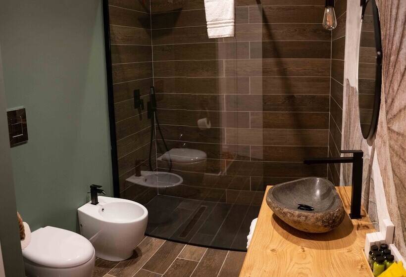 تختخواب و صبحانه Mareluna Rooms