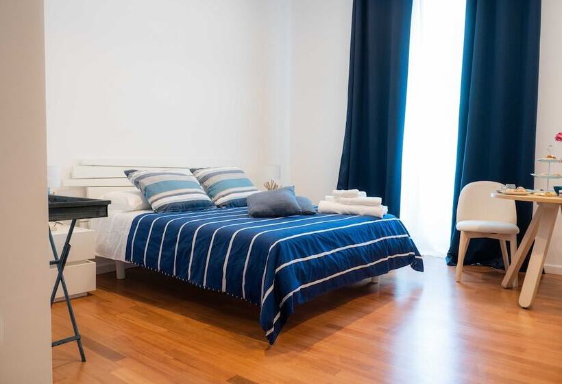 تختخواب و صبحانه Mareluna Rooms