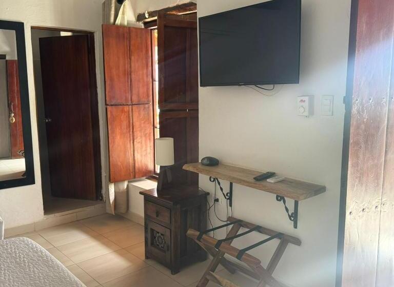 هتل Plaza Bolivar Mompox Ubicado En El Centro Histórico Con Parqueadero Interno