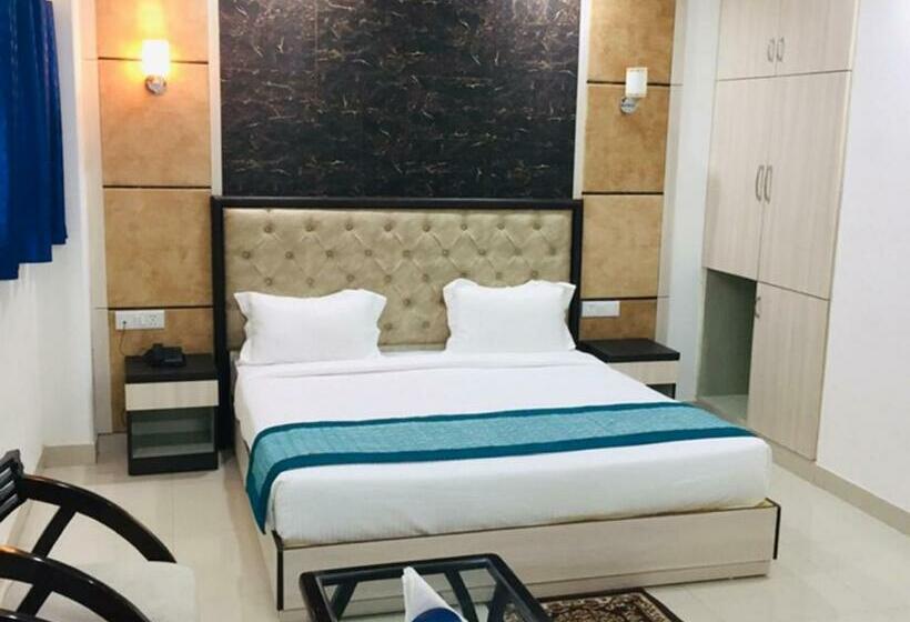 Aero Home Stay Bed & Breakfast