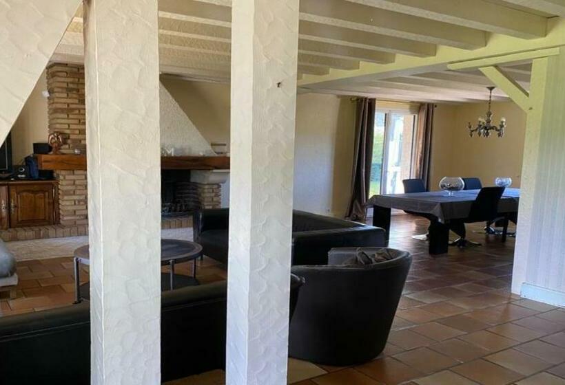 Grande Maison Avec Piscine Privée