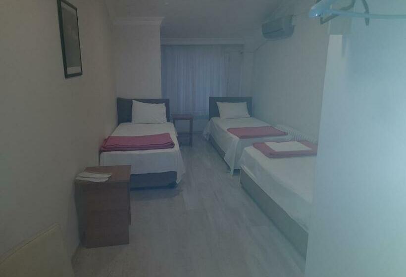 カプセルホテル Koc Otel Besiktas