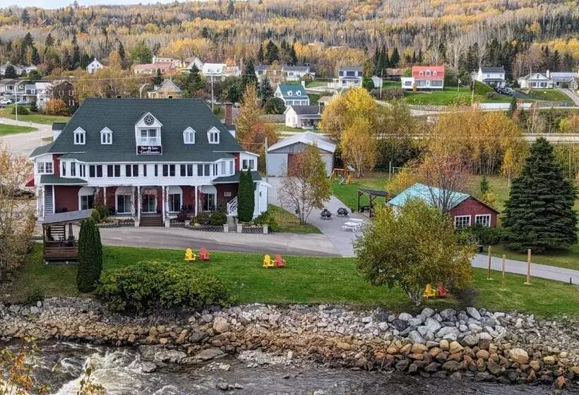 La Gentilhommière Motel Et Suites B Vue Sur Mer
