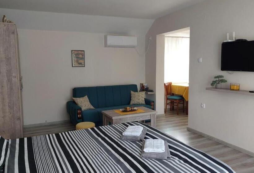پانسیون Apartmani Malina