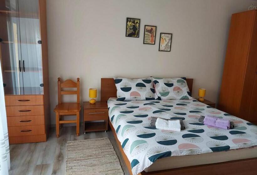 پانسیون Apartmani Malina