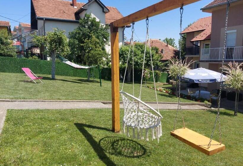 پانسیون Apartmani Malina