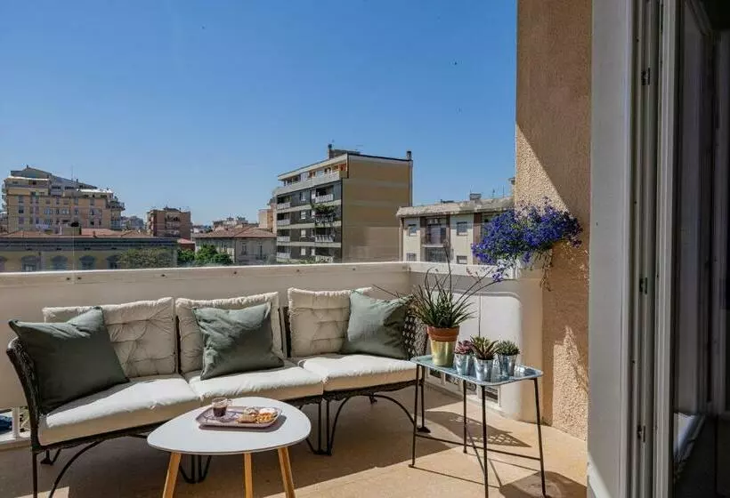 پانسیون Nue Suites