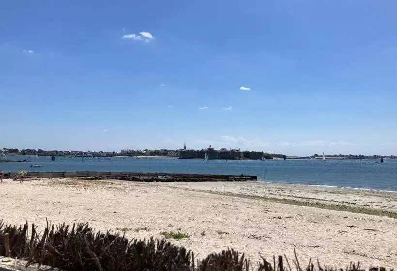 Aamiaismajoitus (B&B) Les Paquerettes