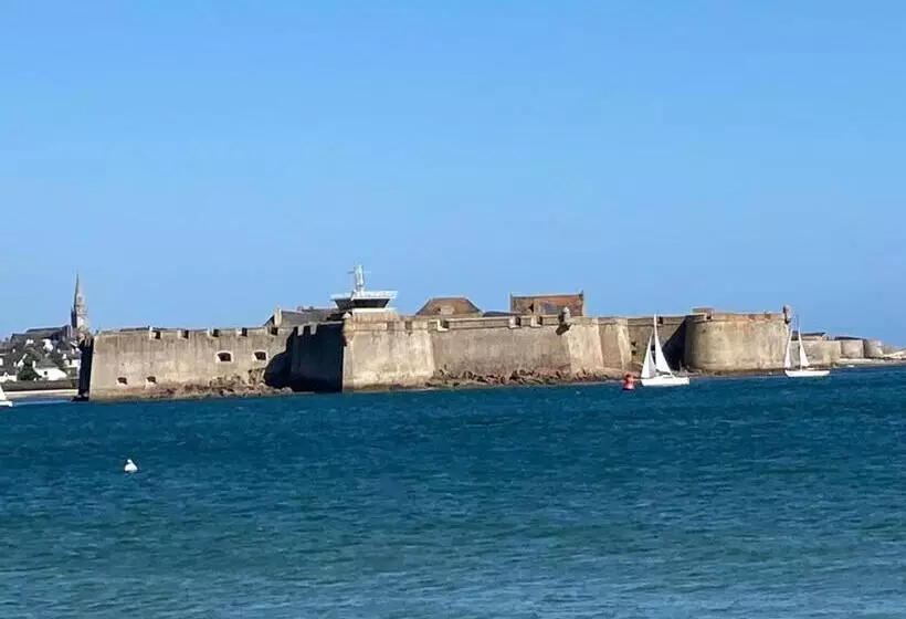 Aamiaismajoitus (B&B) Les Paquerettes