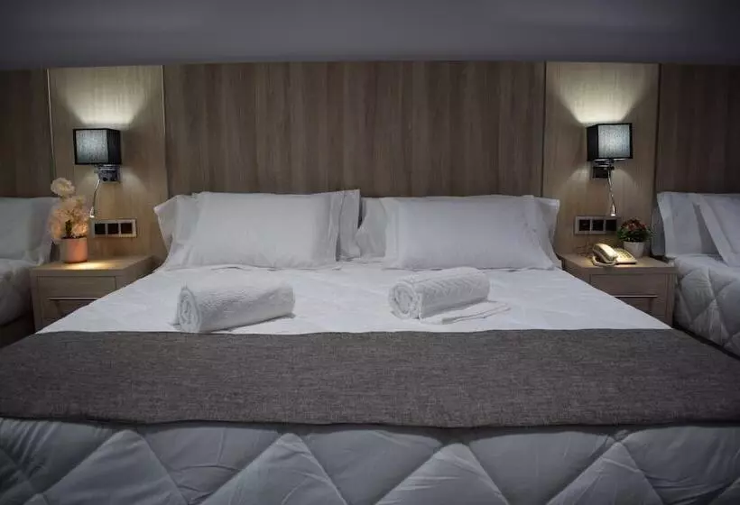 هتل Hôtel Zinou Zm