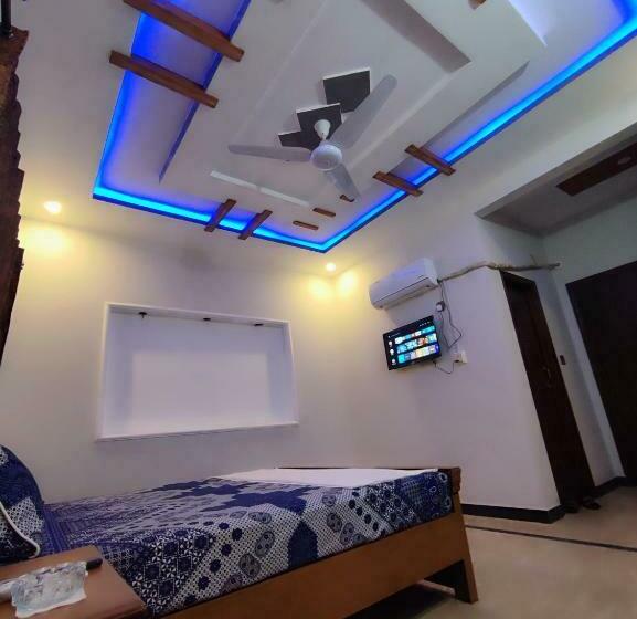 هتل Lavish Inn Islamabad