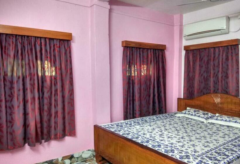 Hotel Roy Guest House