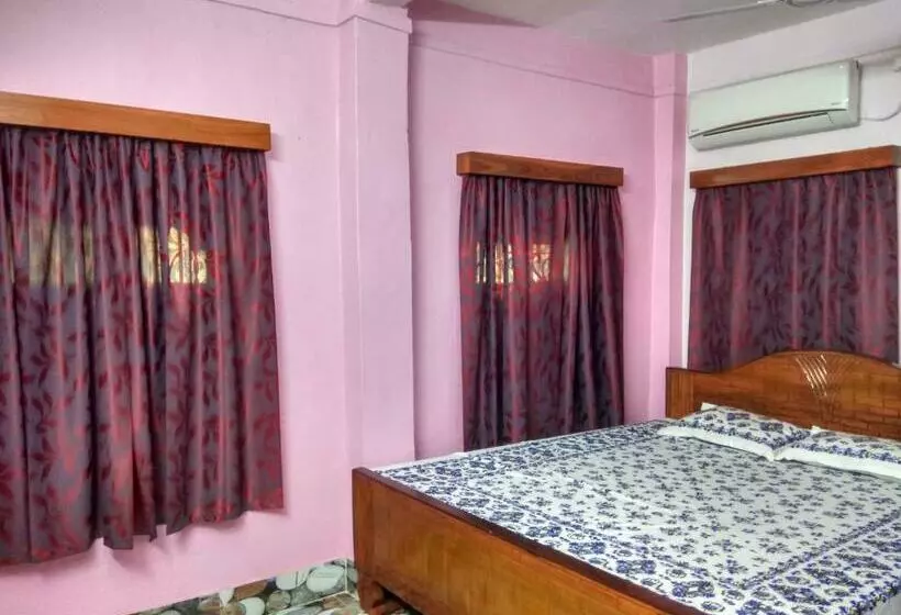 ホテル Roy Guest House