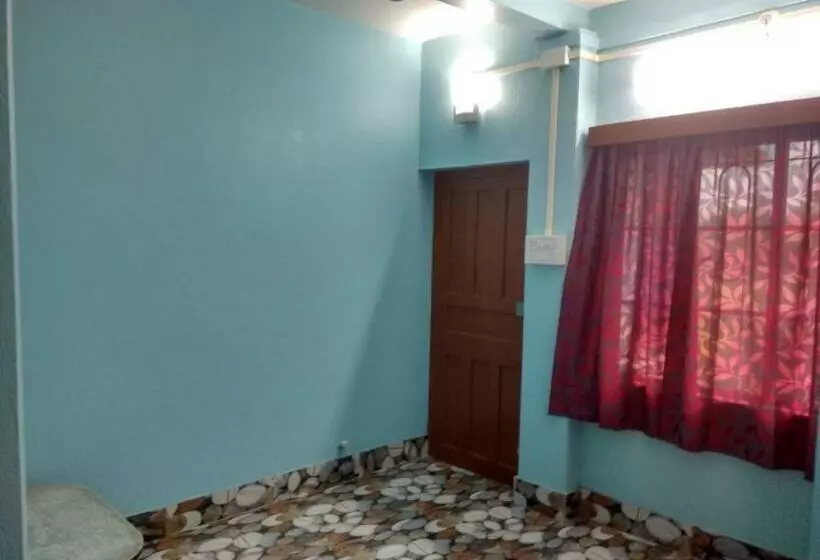 ホテル Roy Guest House