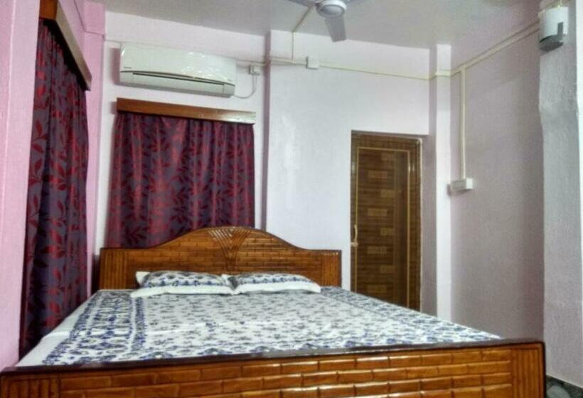 Hotel Roy Guest House