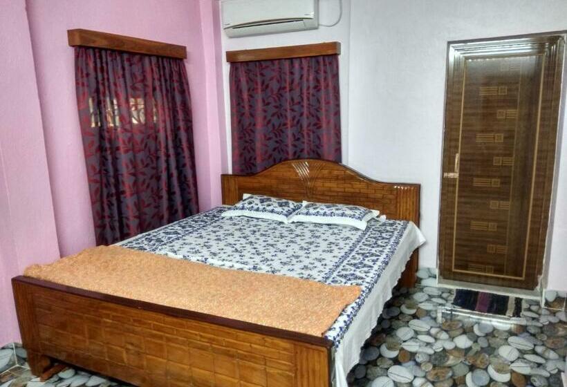 Hotel Roy Guest House