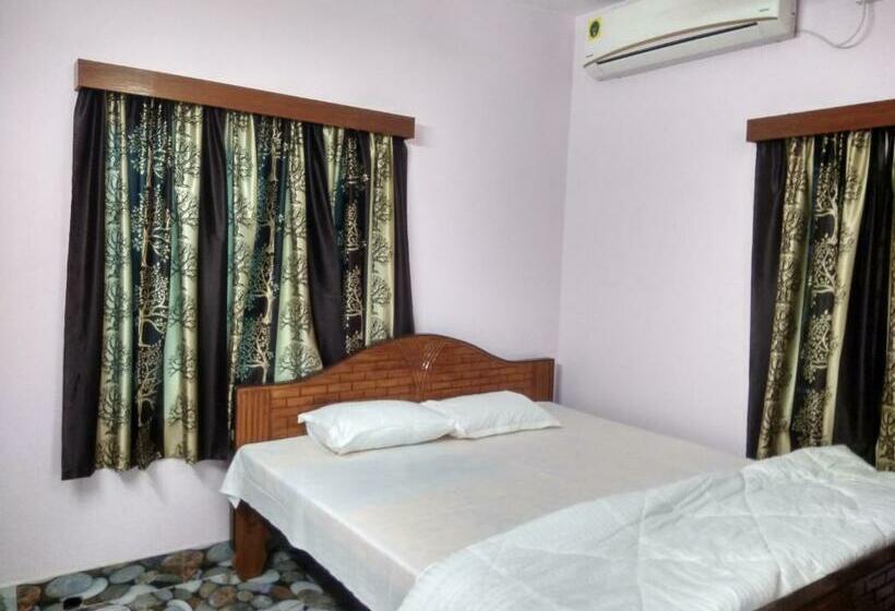 Hotel Roy Guest House