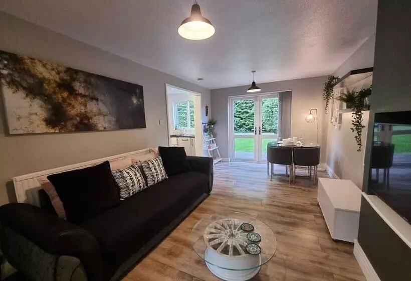 Park View Garden Apartment