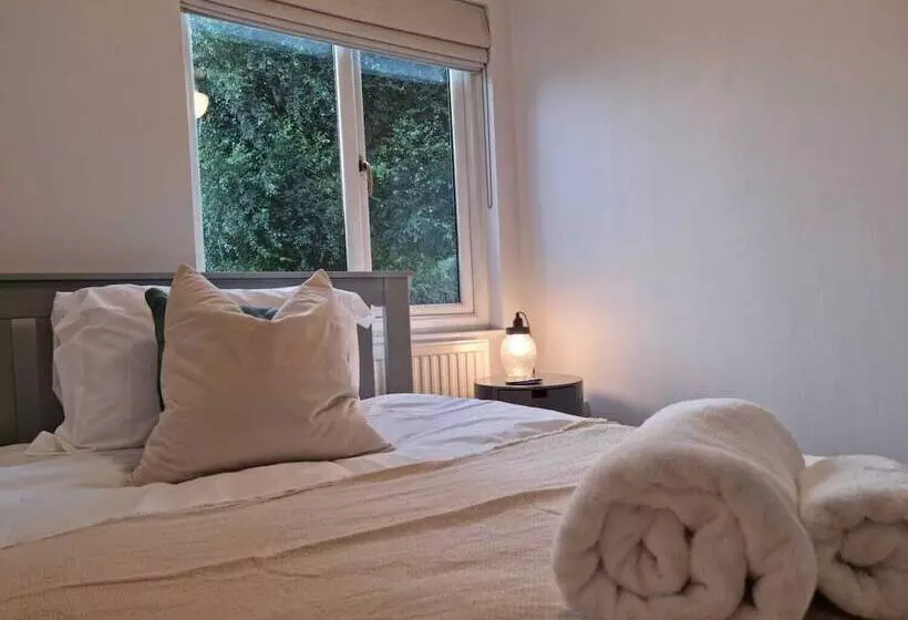 Park View Garden Apartment