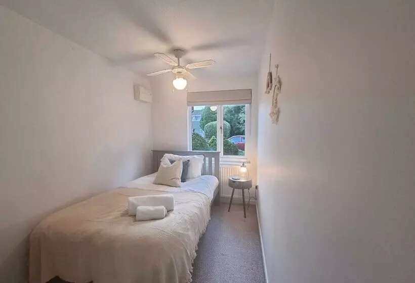 Park View Garden Apartment