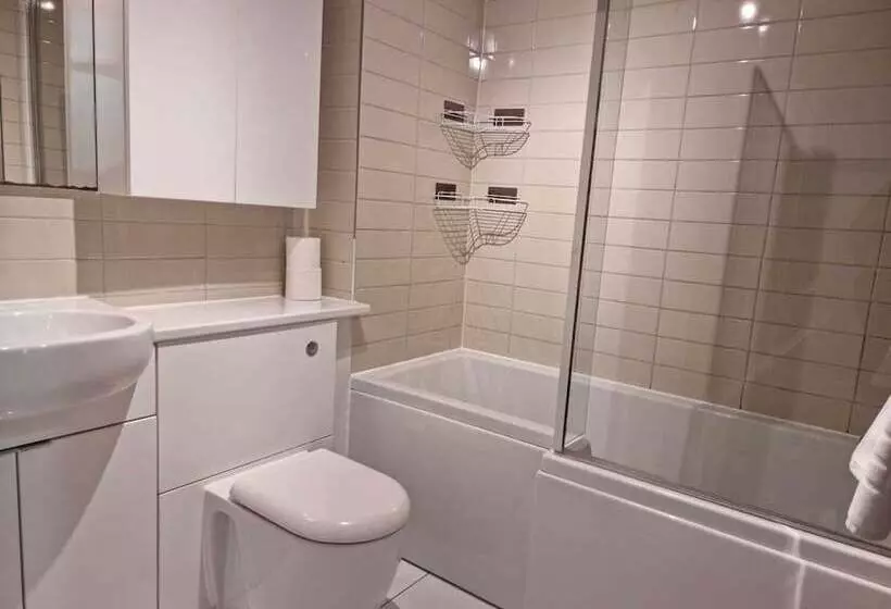 Park View Garden Apartment