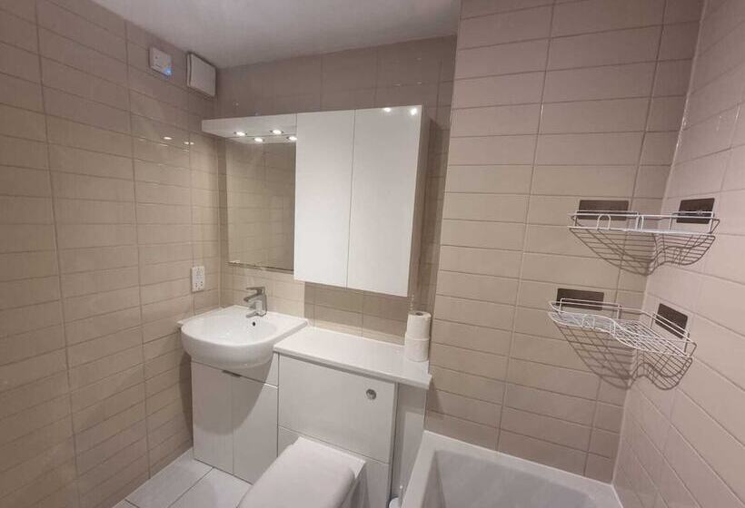 Park View Garden Apartment