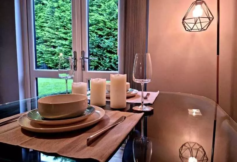 Park View Garden Apartment