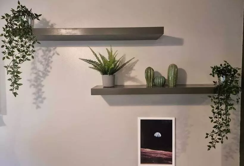 Park View Garden Apartment