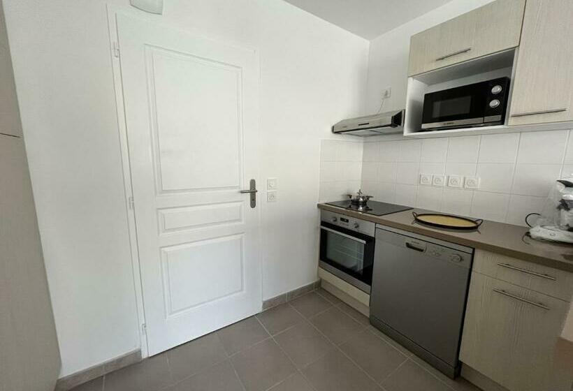 Confortable T3 Au Centre D Arcachon, Près De La Plage, Pkg Sécurisé, Wifi, Tout à Pied Fr 1 374 19