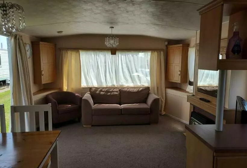 8 Berth The Chase Ingoldmells Sahara Super