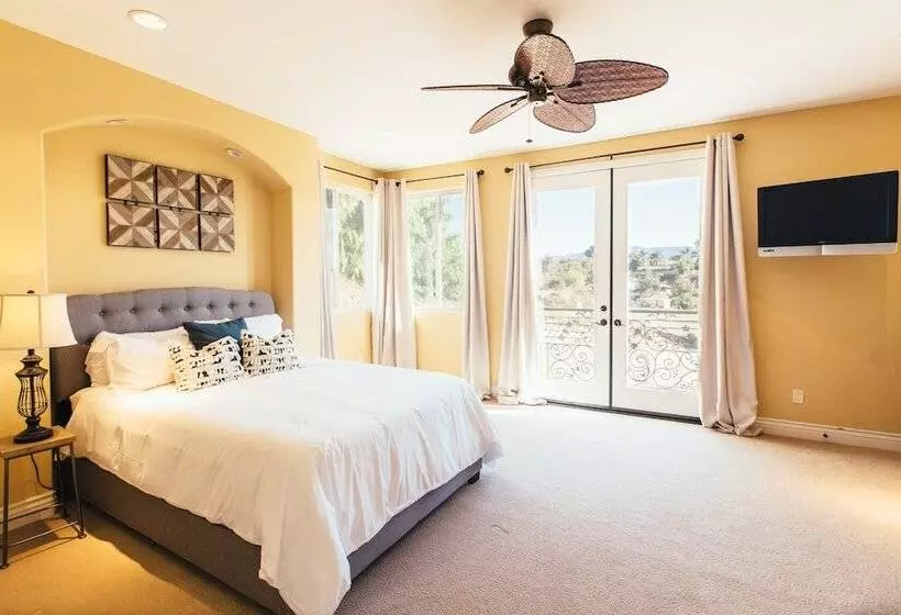 Via Del Sur By Avantstay Private Spanish Villa W Views Walk To Wineries