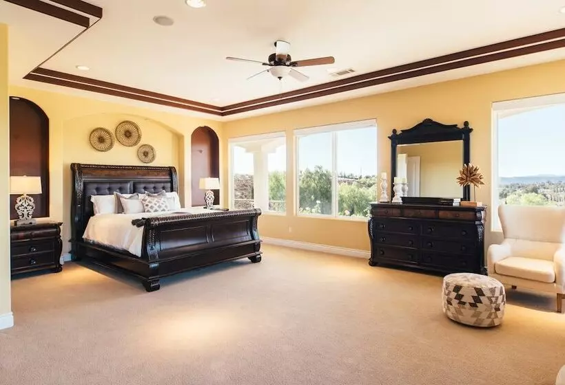 Via Del Sur By Avantstay Private Spanish Villa W Views Walk To Wineries