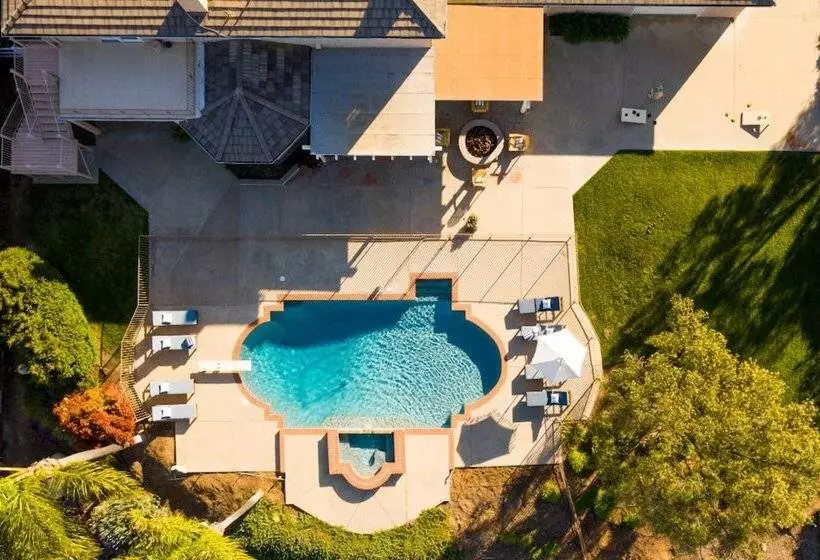Willow By Avantstay Mountain Views   See Hot Air Balloons From Pool