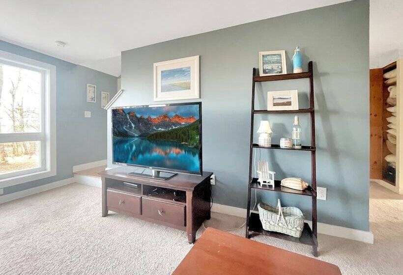 Footbridge Hideaway Q967 A Spacious Home Very Near To The Fabulous Footbridge Beach Entrance 4 Bed