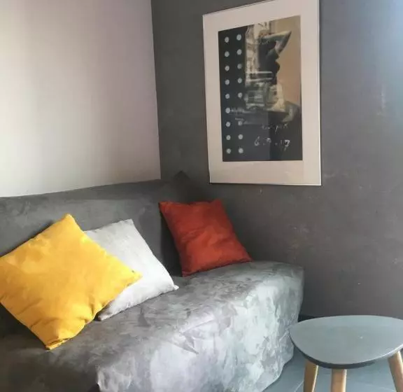 Aamiaismajoitus (B&B) Belle Chambre Avec Vue Dans Maison D Architecte