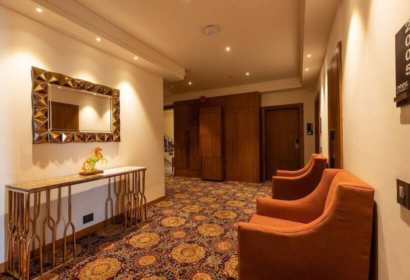 هتل Clarks Inn Express Ludhiana