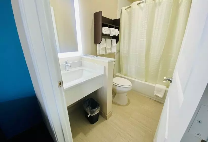 Hotelli Scottish Inns & Suites Hitchcock Santa Fe