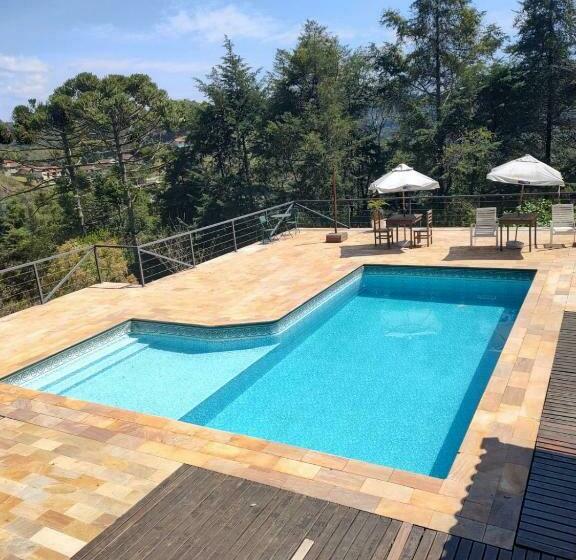 Hostel Pousada Le Lieu