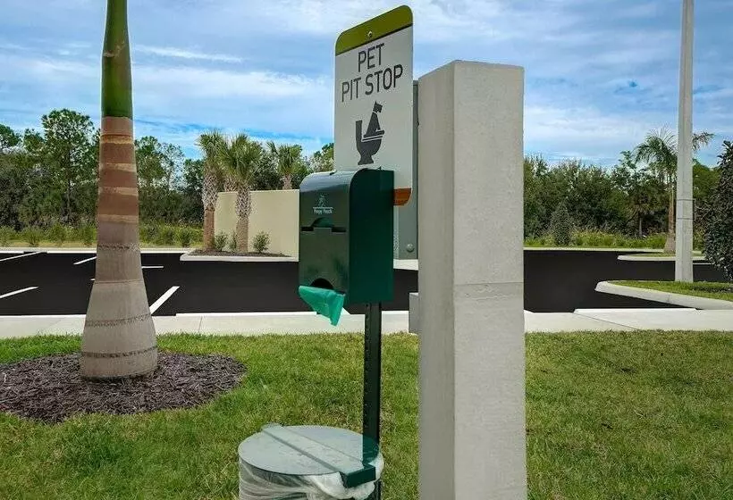 Hotelli Home2 Suites By Hilton Lakewood Ranch