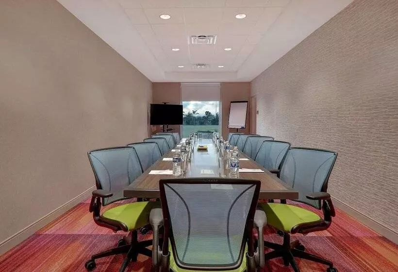 Hotelli Home2 Suites By Hilton Lakewood Ranch
