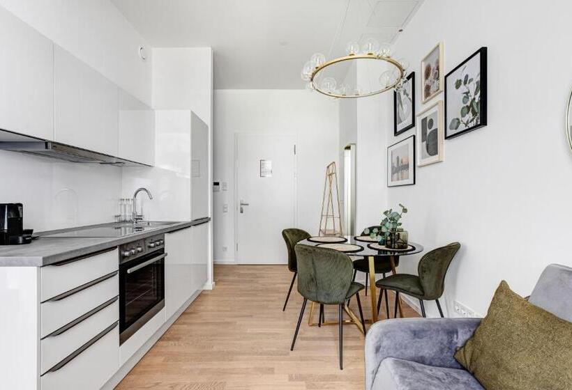 Arbio I Luxury Apartments In East Side Gallery